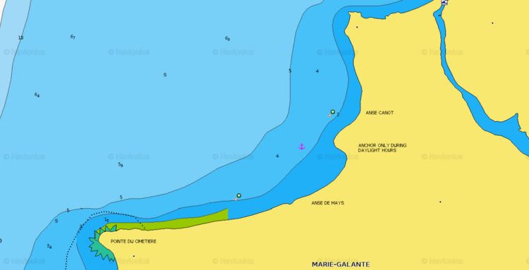 Открыть карту Навионикс якорной стоянки яхт в бухте Мэйс
