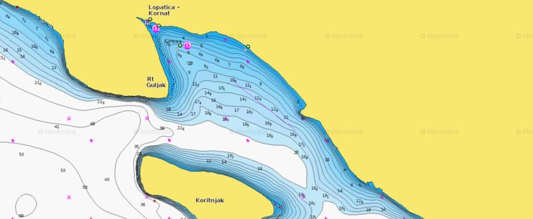 Открыть карту Navionics стоянок яхт в бухте Лопатица